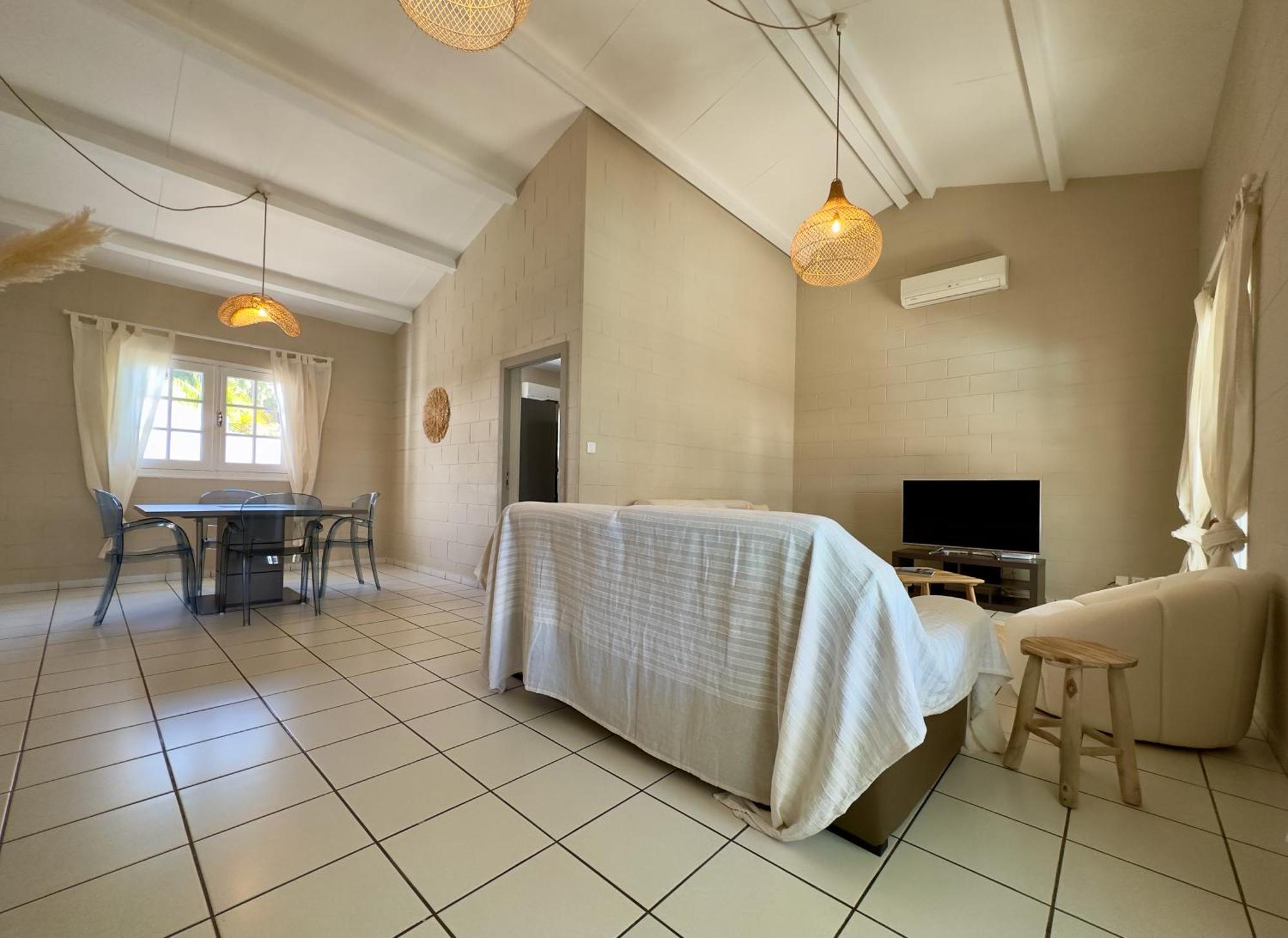 Maldives - Villa Avec Piscine En Plein Coeur De L Hermitage Сен-Жиль-ле-Бэн Экстерьер фото